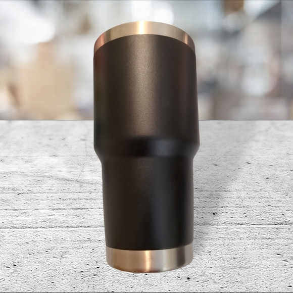 Asst of tumblers 2 plastic and 1 stainless steel - Picture 6 of 15